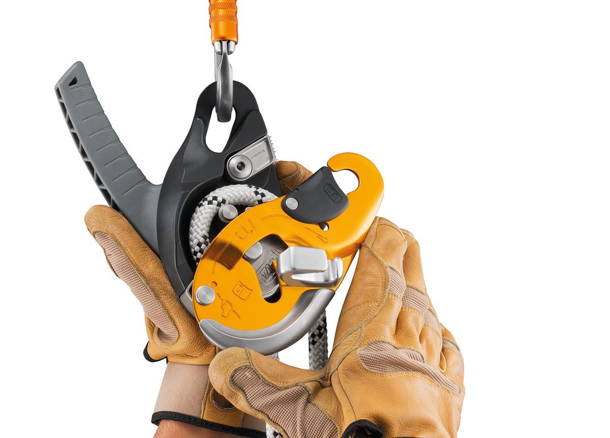 Petzl I'D EVAC - ANSI & NFPA