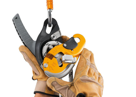 Petzl I'D EVAC - ANSI & NFPA